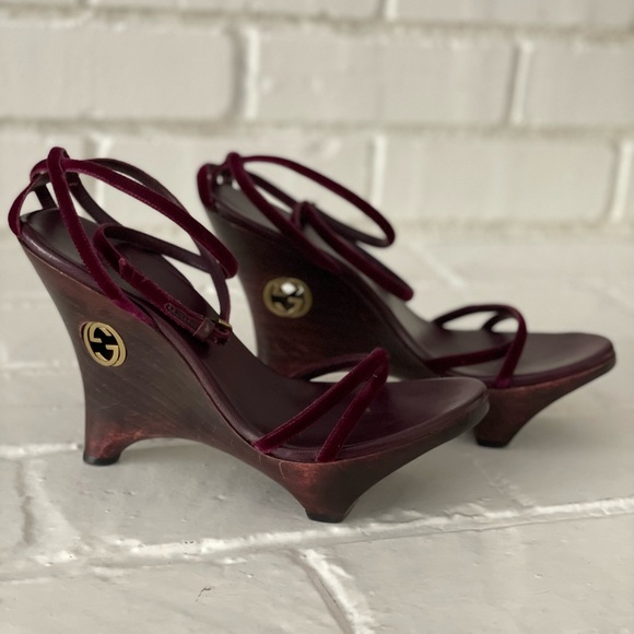 Gucci Platform Sandals sz 7 - Picture 2 of 5